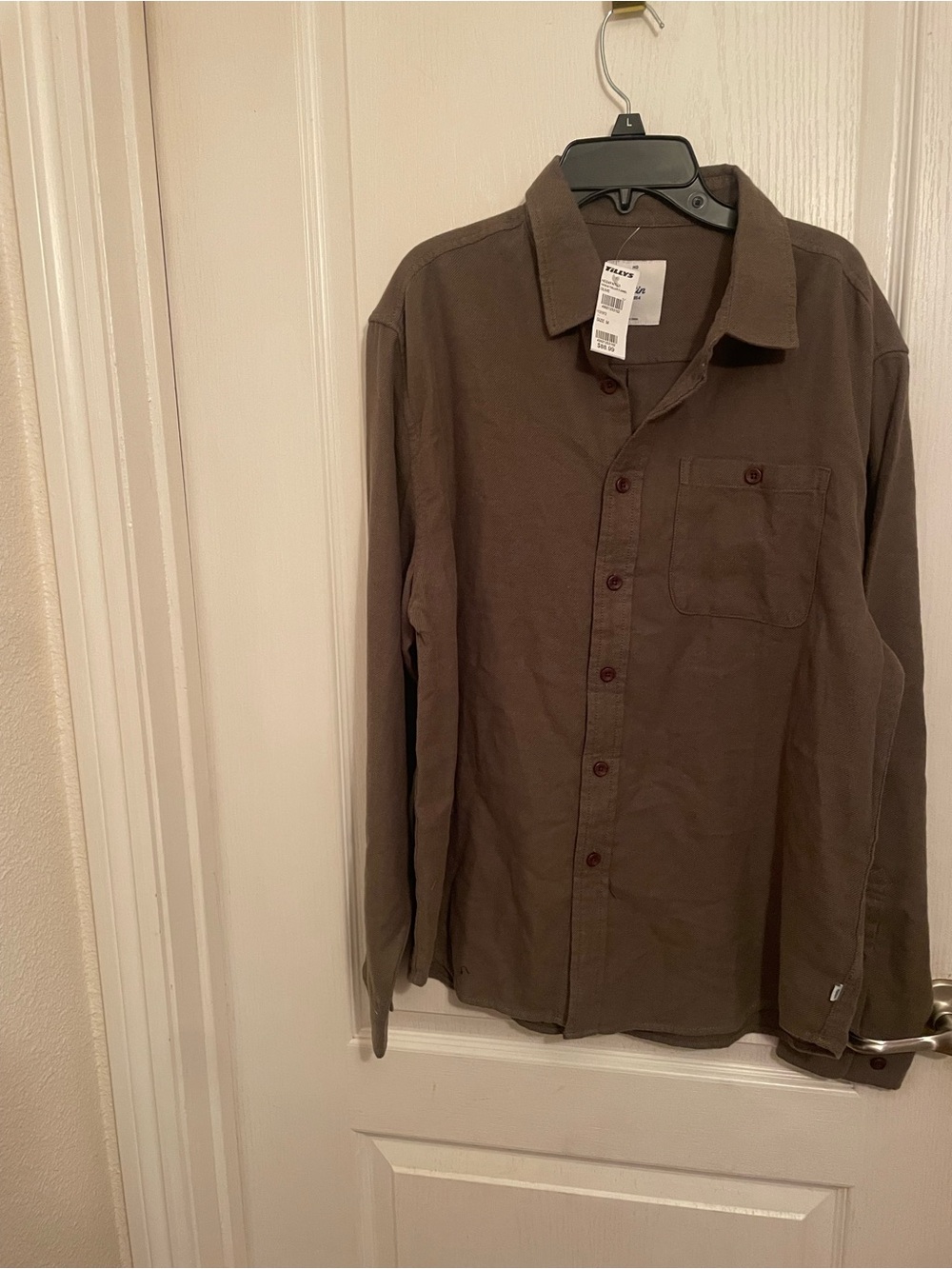 Men's Tilly’s Brown Long-Sleeve Button-Up Shirt - Katin brand